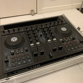 【ネット決済】traktor control s4 + 専用フラ...