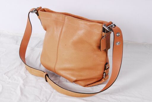 4032 COACH コーチ ショルダーバッグ 本革 レザー ライトブラウン マチ10cm 34×24.5cm 愛知県岡崎市 直接引取可