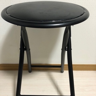 【100円】黒色椅子・チェア