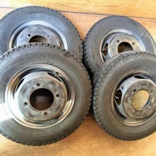 145R12 6PR LT ダンロップ ウィンターマックス スタッドレスタイヤ 2015年製 ４穴 ホイール付 ボンゴ バネット バントラック 埼玉