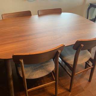 【値下げ】ニトリ・ミッドブラウンダイニングセット（椅子4脚）