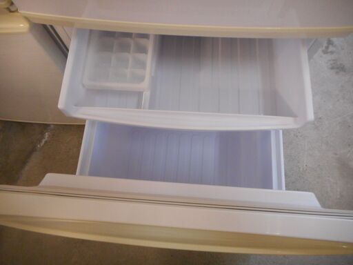 ID:G946196　２ドア冷凍冷蔵庫１３７L ID:G946196 2ドア冷凍冷蔵庫137L