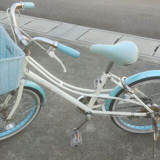 値下げ！女の子用自転車　水色×白　２０インチ