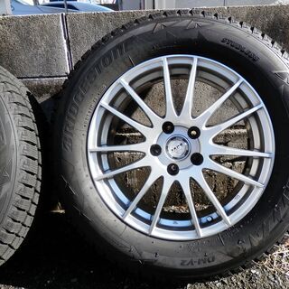 スタッドレスセット　225/65Ｒ17　ブリジストンブリザック　２０１８年製　バリ山