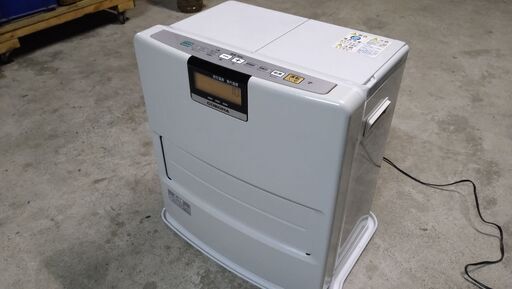 決まりました！⑧ファンヒーター 実動 2010年製 CORONA ｺﾛﾅ FH-EX3410BY 3.40kw 木造～9畳 内部清掃＆メンテナンス済み ３ヶ月保証 山形発