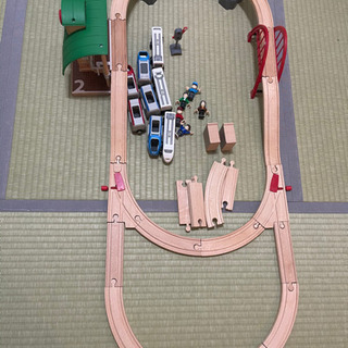 【取引中】BRIO レールセット（車両付き）