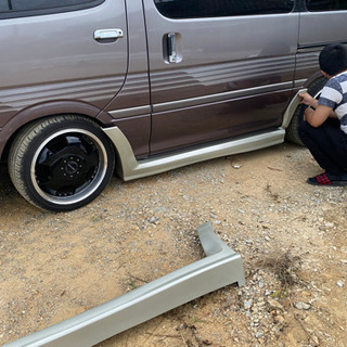 ハイエース 100系 リアバンパー、サイドスカート