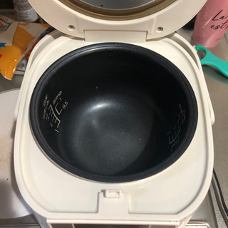 【ネット決済】炊飯器 BK-R60-WH ホワイト