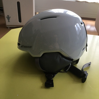 新品スキーヘルメット＆ゴーグル