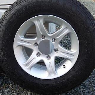 スタッドレス　アルミホイル　ハイエース100系外し　美品4本