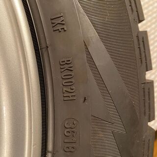 本格雪前に値下げしました!!BMW ホイール付きスタッドレスタイヤ四本 PIRELLI 205/55R16