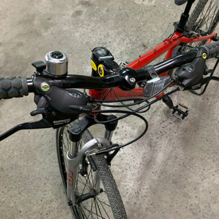 トレック　クロスバイク　7100 フロントショック付き