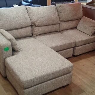 【店舗同時販売中】　関家具　ＲＥＬＡＸ　ＦＯＲＭ　ミーレ　カウチソファー　ファブリック　ベージュ