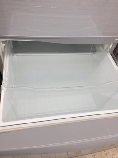 11/25  定価¥79,790  TOSHIBA  340L冷蔵庫 2013年  GR-E34N  明るいグレー色でキッチンが重くならない 綺麗✨