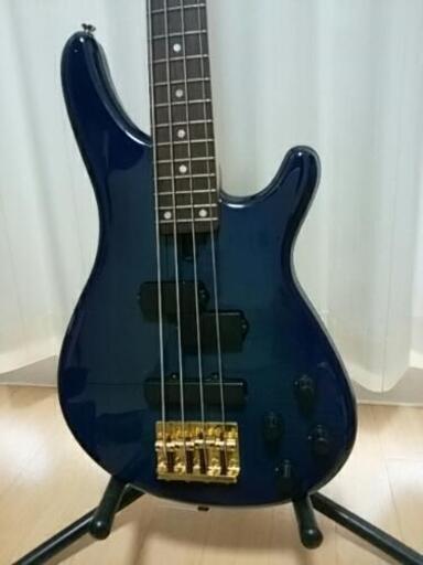 価格変更　YAMAHA エレキベース　ギタースタンド付き　バンドやりたい　初めての1本目に！　マルチプレイヤー