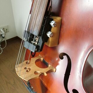 コントラバス（オリエンテ社製）