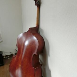 コントラバス（オリエンテ社製）