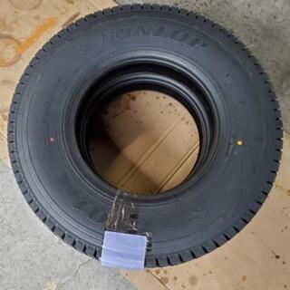 新品スタッドレスタイヤ 　トラック/バン用 16インチ2本