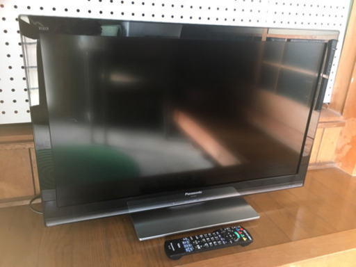 パナソニック　液晶テレビ 32型　2011年製