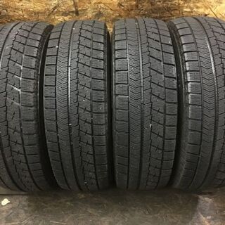 BS BLIZZAK VRX 215/70R15 15インチ スタッドレス 4本 2014年製 ツーリングハイエース グランビア等 (VTG285) クレジットカード QR決済可能の画像