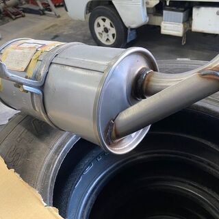 パーツ 超希少【未使用】日産フィガロ FK10 平成3年 純正マフラーASSY