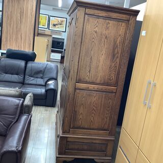 アンティーク調で雰囲気漂う！２枚扉のワードロープです | www.swedmaq.cl