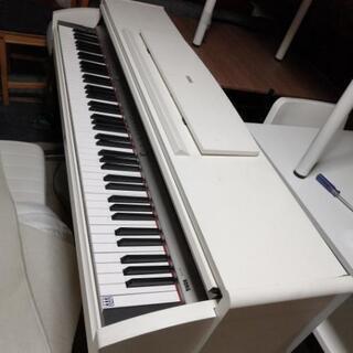 電子ピアノ