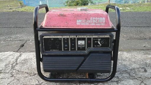 発電機　新ダイワ EG 2100  実働 ❢❢