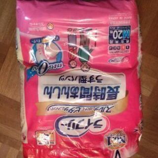 薄型パンツ横モレ安心おむつ等々