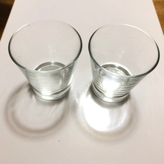 食器　ガラスのコップ2個