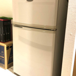 【無料】モリタ 2ドア冷蔵庫 MR-90 一人暮らし又はオフィス向き