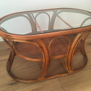 籐家具　ガラステーブル　(46×76×40)