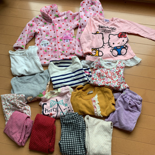 女の子まとめ売りキティパジャマ90 95 100 セットはなかっぱ みーこ 栄町の子供用品の中古あげます 譲ります ジモティーで不用品の処分