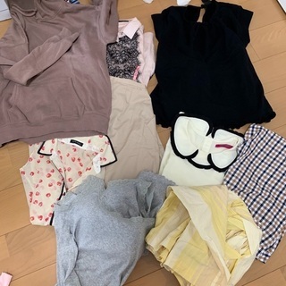 レディース　お洋服