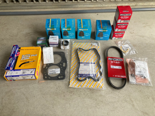 スバル サンバー550cc KT1、KT2、KT6 OHパーツ、ブーツなど