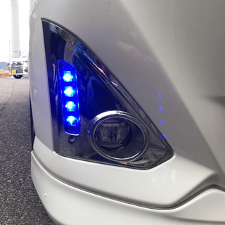 【純正】トールカスタム ルーミー メッキフォグランプガーニッシュとLEDイルミのセット