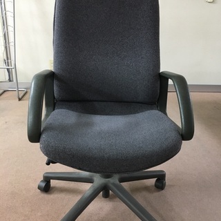 オフィス椅子