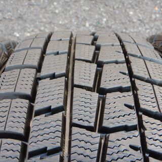 ＳＲ　１５インチ　溝たっぷりスタッドレス　ハスラー、ソリオ、デリカＤ：２