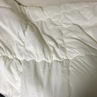 シングルサイズの掛け布団、枕、カバー