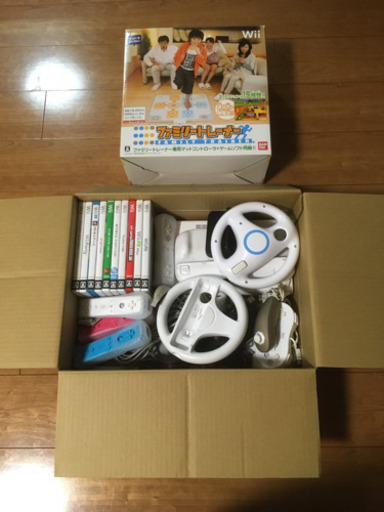 【お取引者決定】WiiU本体・コントローラー・ソフト
