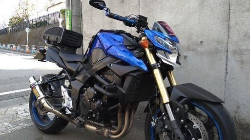 スズキ GSR750ABS