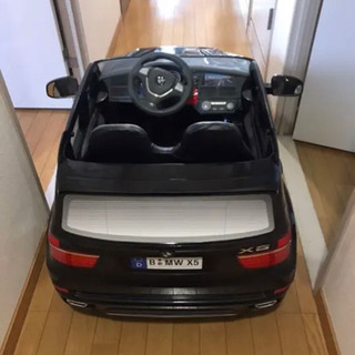 BMW X5 子供用電動カー ブラック 楽天市場】子供用電動乗用カーBMW SUV ブラックドアの開け閉めを