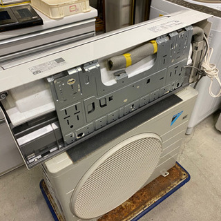 激安ルームエアコン！10~12畳 ダイキン 2016年製 ドレンホース欠品 F28TTES-W/R28TES 激安ルームエアコン！10~12畳 ダイキン 2016年製 ドレンホース欠品