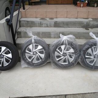 新品11月26日納車。新車ホンダフリード正規タイヤ&ホイール
