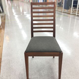 トレファクイオンタウン上里店】秋田木工のダイニングチェアー入荷しました！！ 較べ