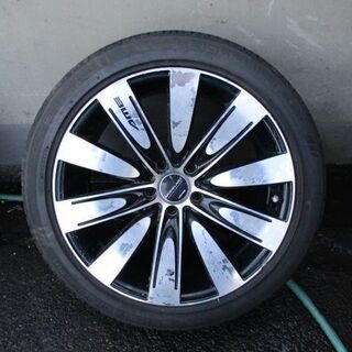 ラジアルタイヤ4本セット　245/45R19    9J  ヴェルファイア