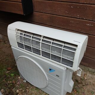 ダイキンエアコン　2015年　F36STES-w