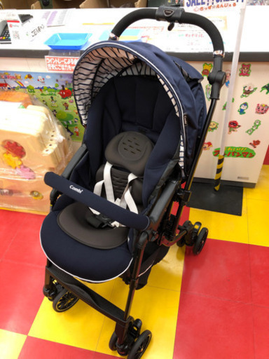 コンビ　combi　メチャカルハンディオート４キャス　コンパクト　compact　新生児