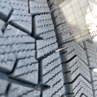 スタッドレスタイヤ ホイル付き