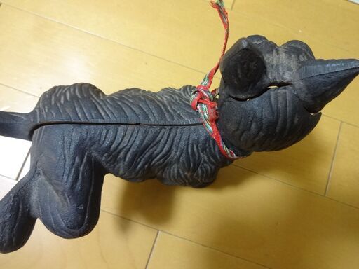 犬の置物 金属製 スチール 置き物 インテリア オブジェ シルバー ドッグ いぬ イヌ ドック エール 大阪の生活雑貨の中古あげます 譲ります ジモティーで不用品の処分
